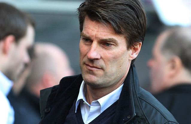 Swansea boss Michael Laudrup distance Barcelona coach