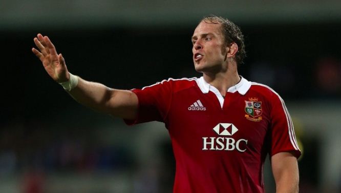 alun wyn jones rugby