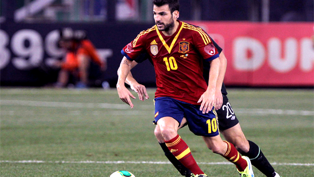 Manchester United resigned to Cesc Fabregas