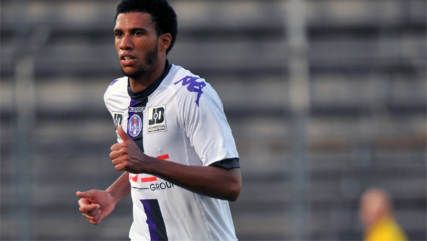 spurs Toulouse Etienne Capoue - Copy