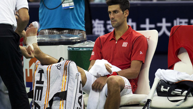 Novak Djokovic suffered an injury Shanghai Masters