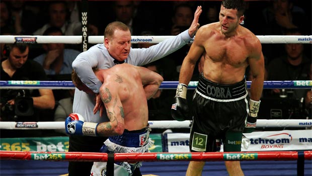 George Groves v Carl Froch referee stop 