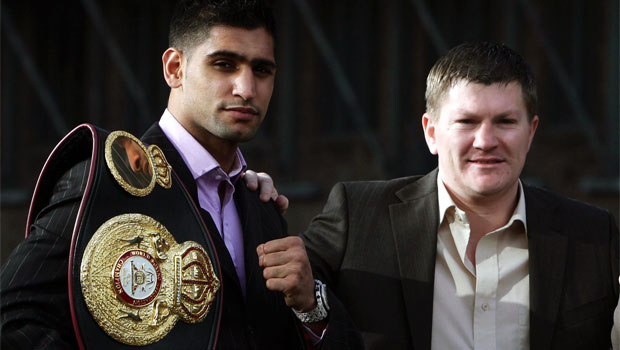 Ricky Hatton believes on Amir Khan boxing