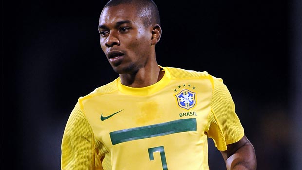 Fernandinho man city call for brazil team