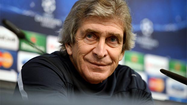 Manchester City boss Manuel Pellegrini - barcelona