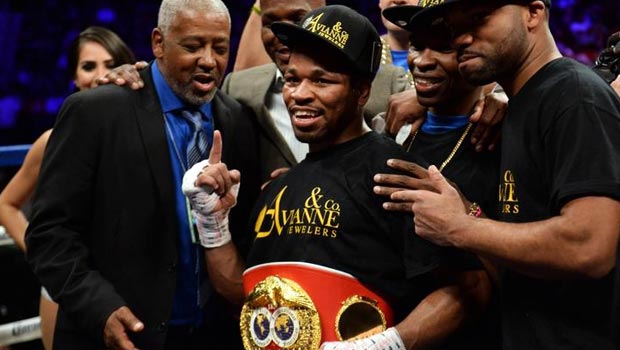 Shawn Porter Boxing IBF champion over Paulie Malignaggi