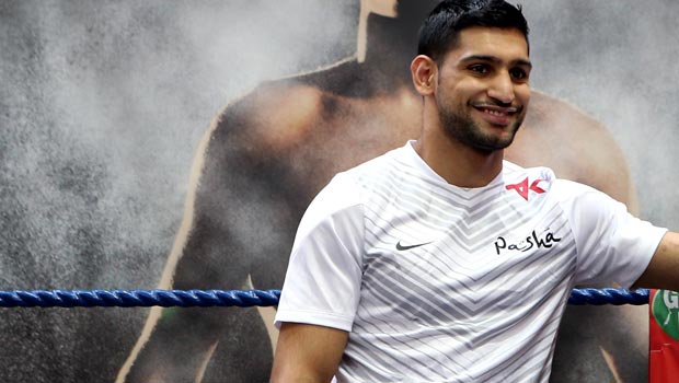 Amir Khan boxing