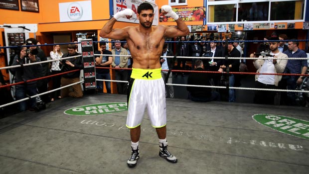 Amir Khan to face Kell Brook