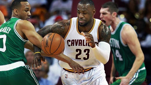 Cleveland Cavaliers forward Lebron James
