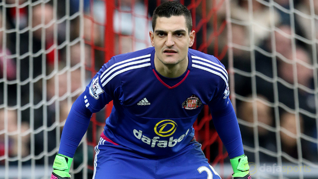 Sunderland-goalkeeper-Vito-Mannone