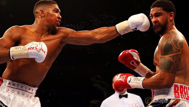 Anthony Joshua beats Dominic  Breazeale