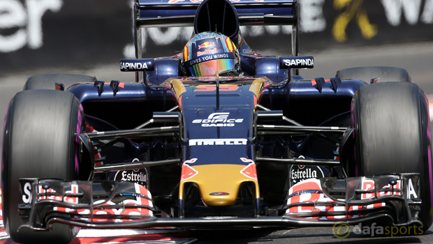 Carlos-Sainz-Jr-benefitting-from-Max-Verstappen-switch