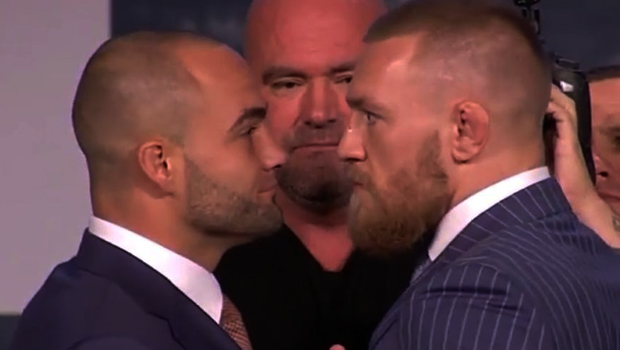 McGregor-vs-Alvarez