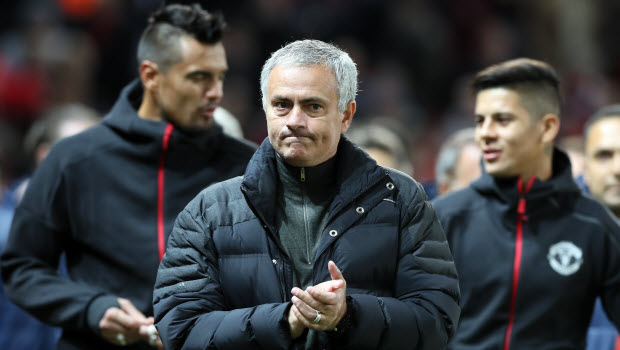 Manchester-United-coach-Jose-Mourinho