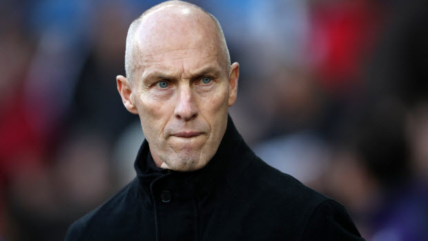 Bob Bradley has called on his Swansea