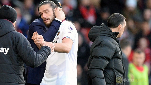 West-Ham-United-manager-Slaven-Bilic-and-Andy-Carroll