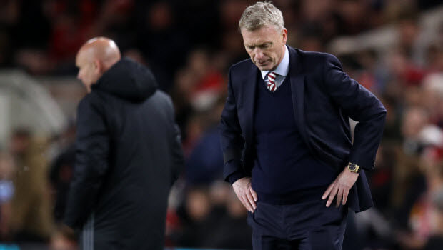 Moyes retains survival hope