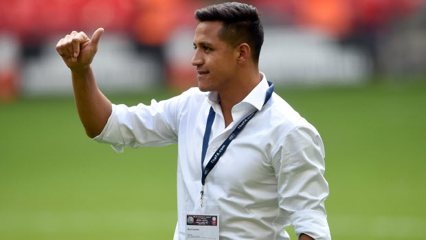 Alexis Sanchez Arsenal v Chelsea - Community Shield - Wembley