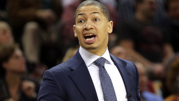 Tyronn-Lue-Cleveland-Cavaliers-NBA